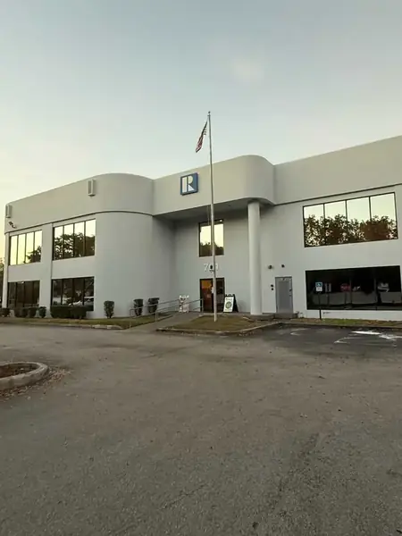Front of the Rosado Dental building at 701 Promenade Dr, Pembroke Pines